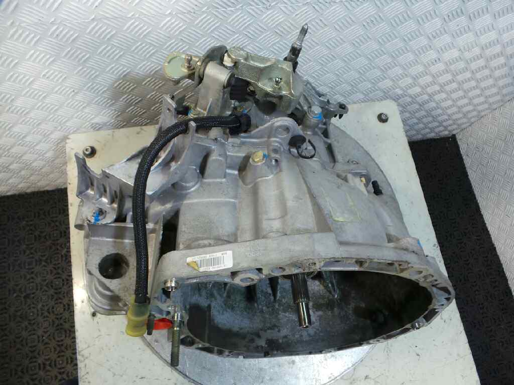 RENAULT Megane 2 generation (2002-2012) Gearbox 8200370824, 8200128325 18905779