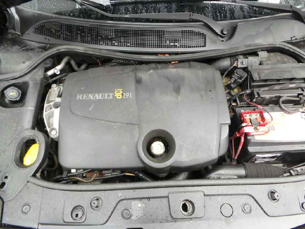 RENAULT Megane 2 generation (2002-2012) Коробка передач 8200370824,8200128325 18905779