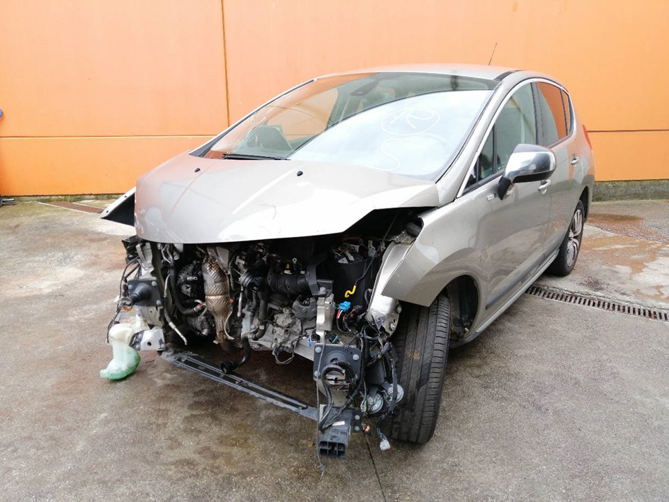 PEUGEOT 3008 1 generation (2010-2016) Двигатель HN02 25069673