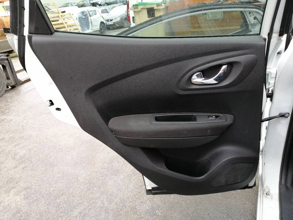 RENAULT Kadjar 1 generation (2015-2024) Rear Left Door Molding 829A16721R 25069950