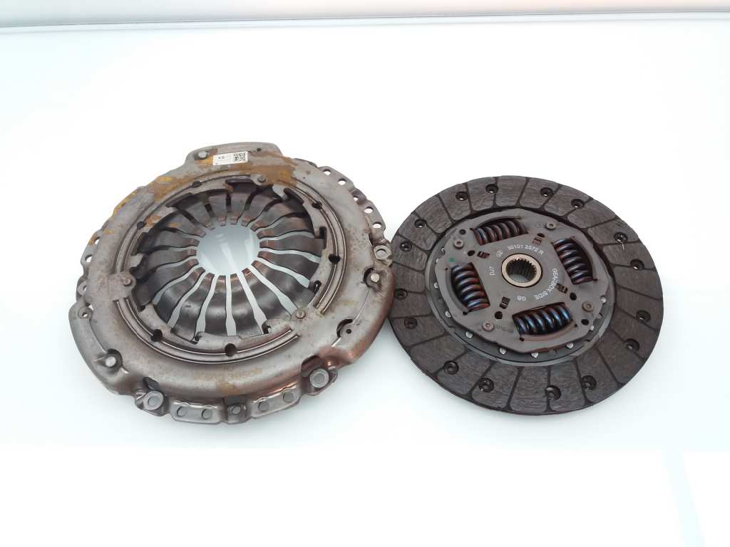 RENAULT Clio 3 generation (2005-2012) Volant 301012572R,302103950R 19020667