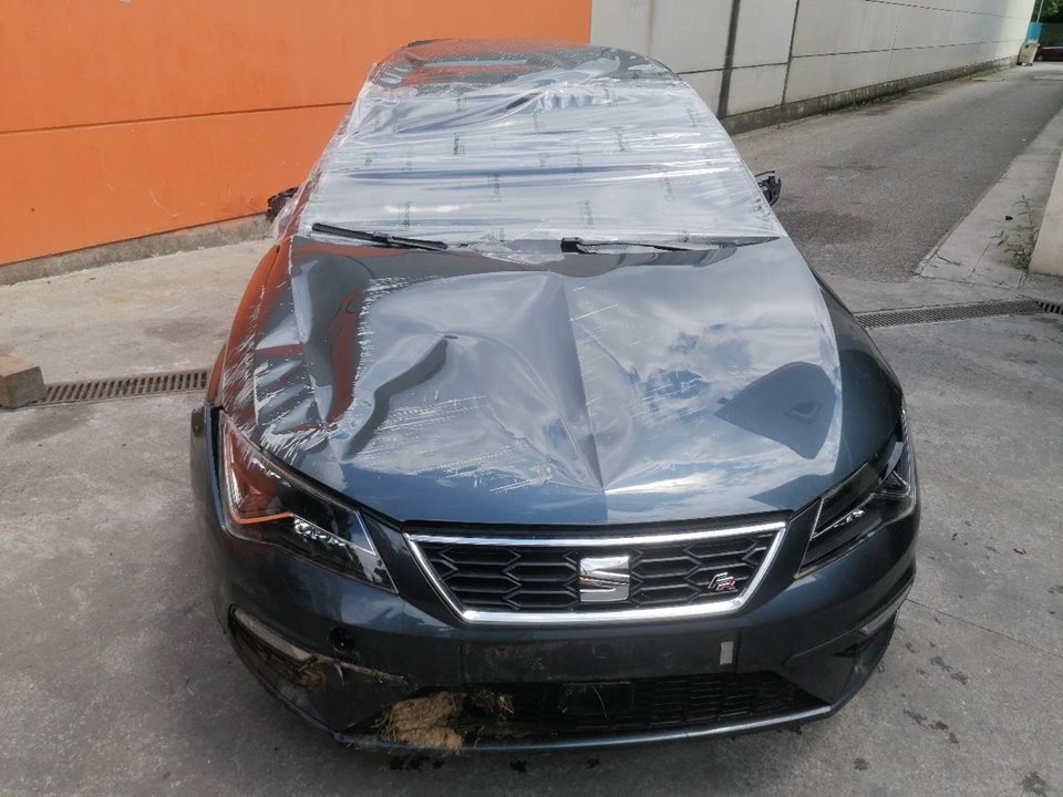 SEAT Toledo 3 generation (2004-2010) Priekinių kairių durų langų pakėlimo mygtukai 5G0959857C 22615886