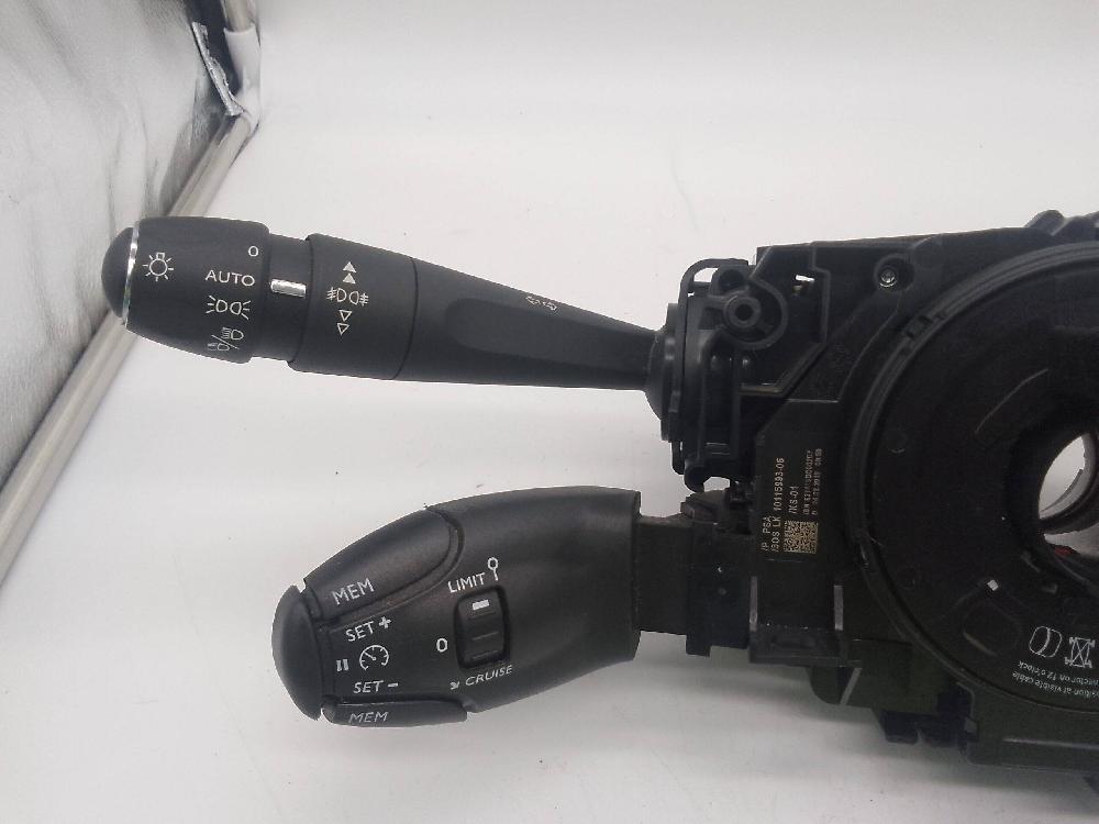 Airbagring und lichtsteuerung 98312546ZD de Peugeot 3008 suv (mc_, mr_, mj_, m4_) 2016-0 con 103500 km - pieza usada