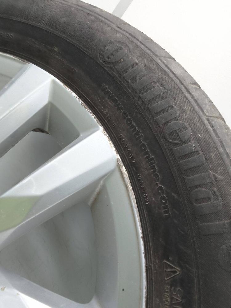 5ta601025 de Volkswagen Touran (1t1, 1t2) 2003-2010 con 103500 km - pieza usada