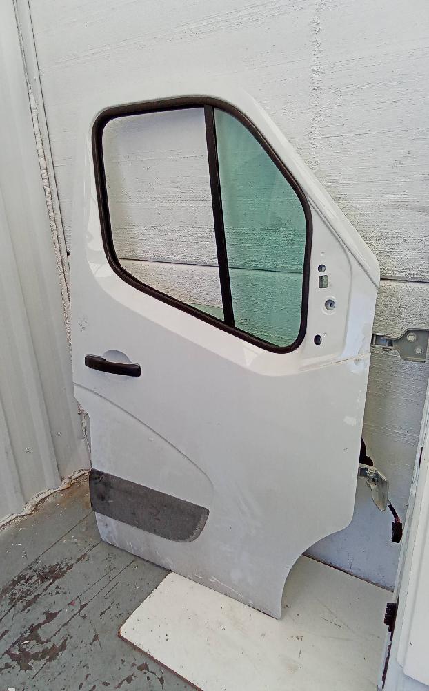 RENAULT Master 3 generation (2010-2023) Front Right Door SINREF 27398295