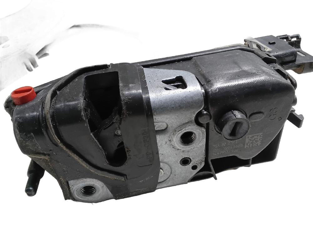 Cerradura puerta trasera izquierda 16943628 de Peugeot 3008 suv (mc_, mr_, mj_, m4_) 2016-0 con 85227 km - pieza usada