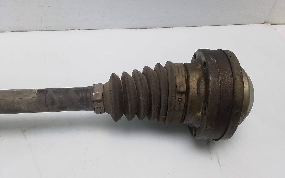Transmission avant gauche 1k0407271nq de Skoda Superb ii station wagon (3t5) 2010-0 con 138000 km - pieza usada