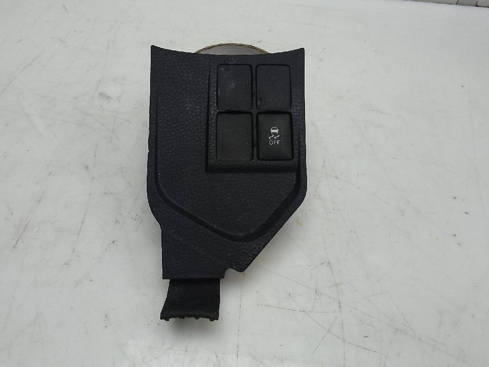 TOYOTA Yaris 3 generation (2010-2019) Другие внутренние детали 107064A0 25686453