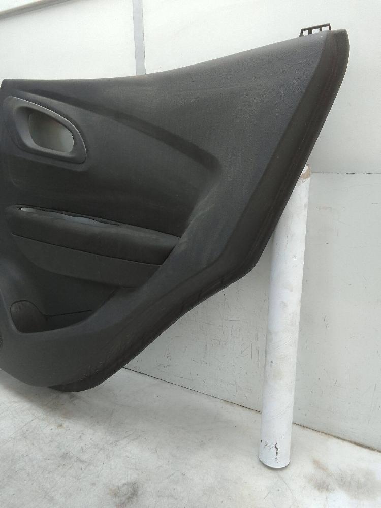 Rear door trim rh 156088701 de Renault Kadjar (ha_, hl_) 2015-0 con 108000 km - pieza usada