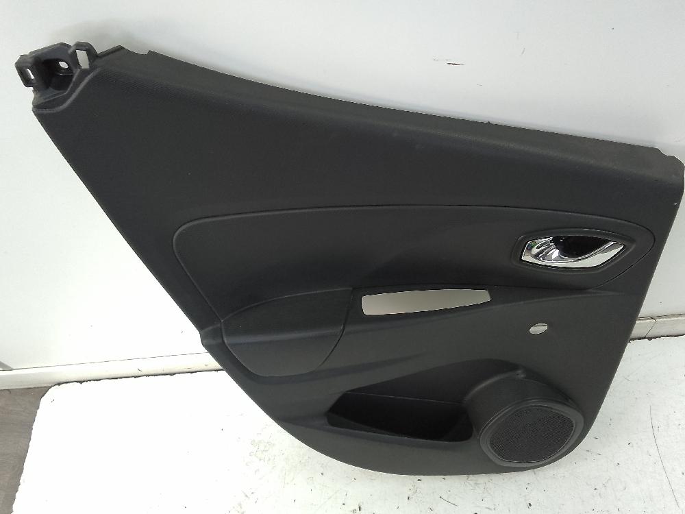 RENAULT Clio 4 generation (2012-2020) Moulure de porte arrière gauche 829A15507R 25316637