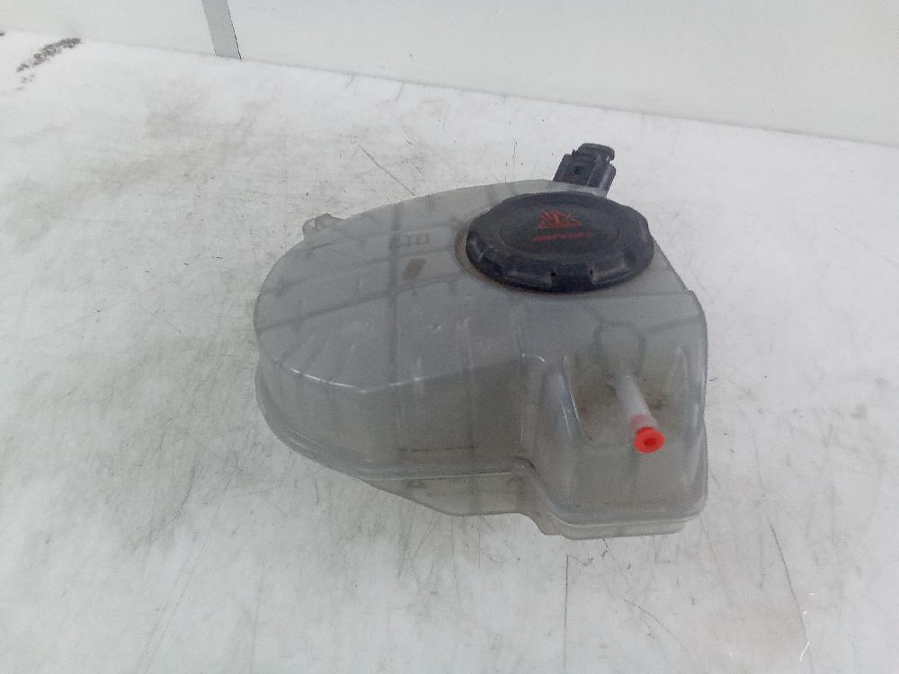 VOLKSWAGEN Passat CC 1 generation (2008-2017) Expansion Tank 5WA121407G 24404073