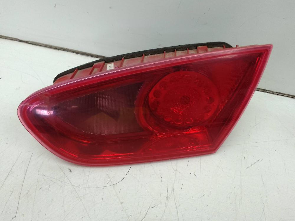 SEAT Leon 2 generation (2005-2012) Rear Right Taillight Lamp Sinreferencia 27385352