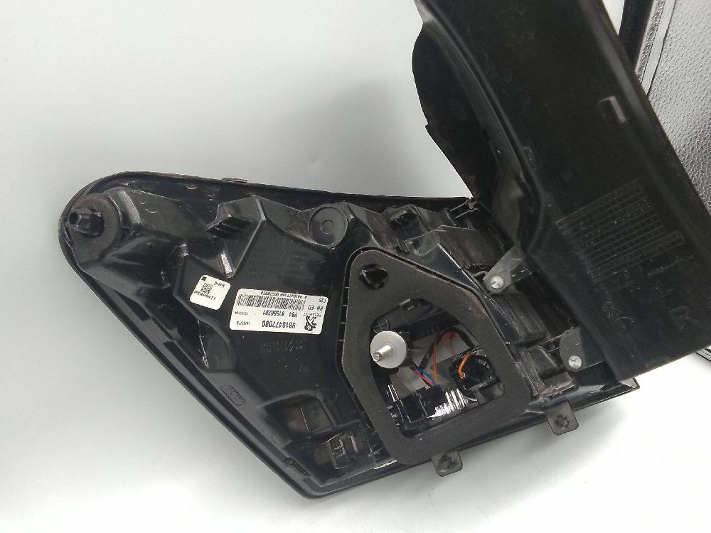 Piloto trasero derecho 9810477080 de Peugeot 3008 suv (mc_, mr_, mj_, m4_) 2016-0 con 103500 km - pieza usada