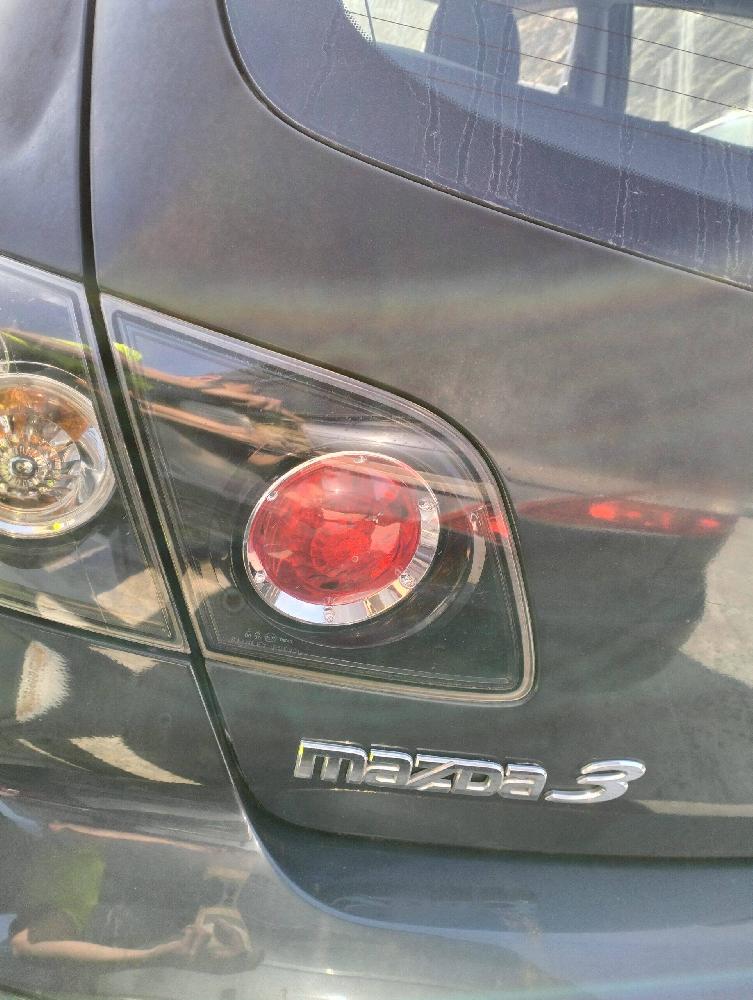Left inner tail light de Mazda 3 sedán (bk) 2004-2009 con 165000 km - pieza usada