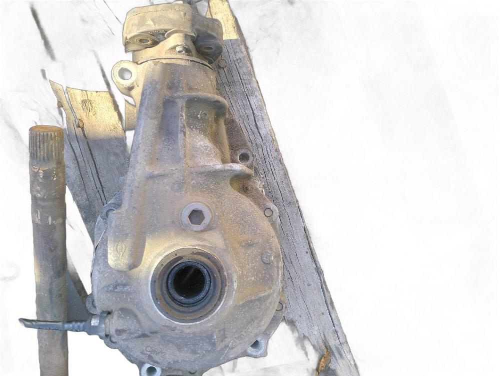 Différentiel avant 4460310030 de Bmw X5 (e70) 2010-2013 con 145500 km - pieza usada