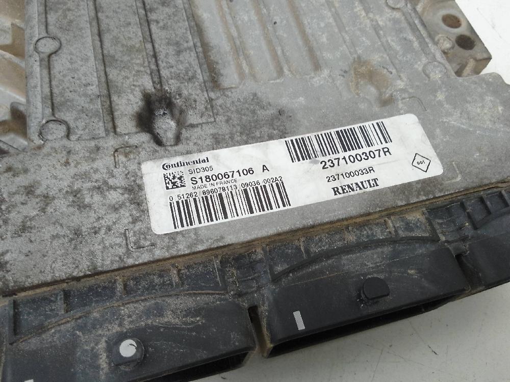 VAUXHALL Блок керування двигуном ECU S180067106A 27425383