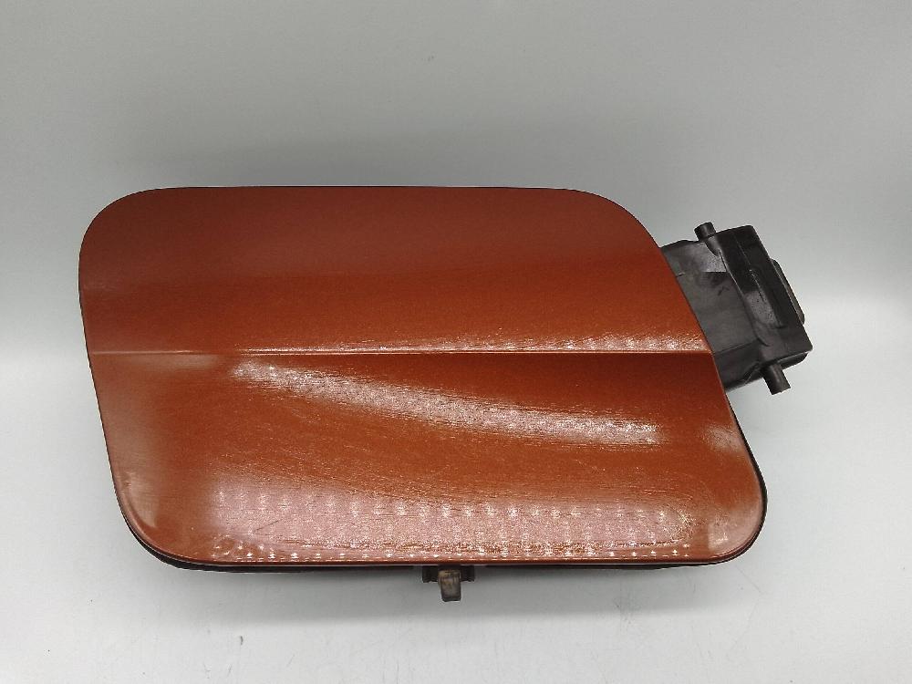 Tankdeckel 981010968A de Peugeot 3008 suv (mc_, mr_, mj_, m4_) 2016-0 con 103500 km - pieza usada