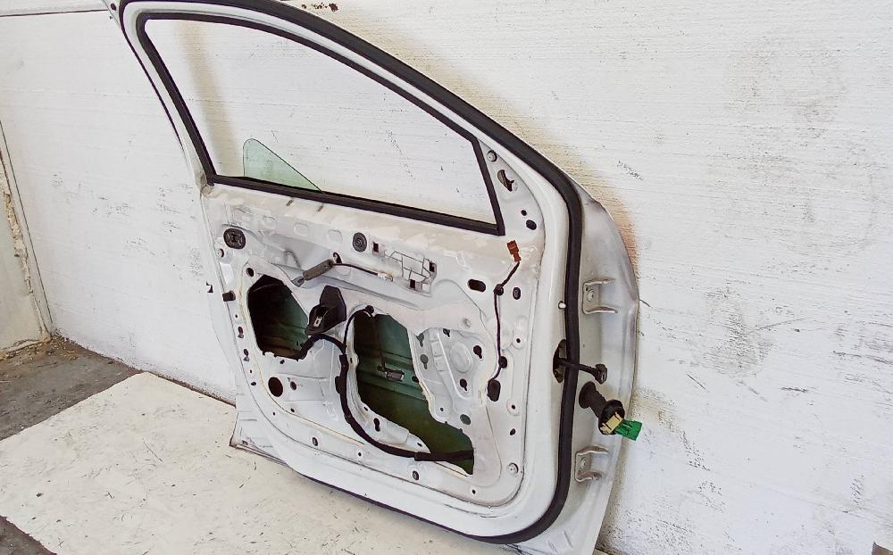 CITROËN C-Elysee 2 generation (2012-2017) Front Left Door SINREF 27398227