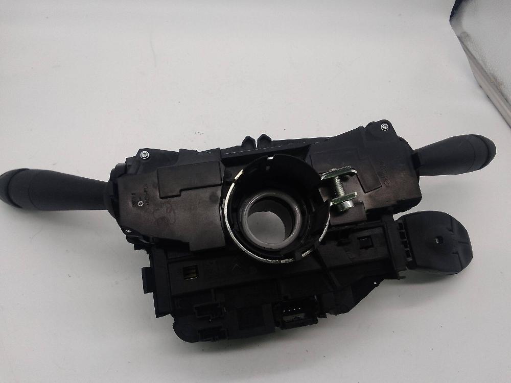 Airbagring und lichtsteuerung 98312546ZD de Peugeot 3008 suv (mc_, mr_, mj_, m4_) 2016-0 con 103500 km - pieza usada