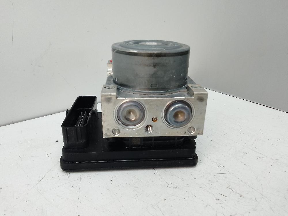 MERCEDES-BENZ C-Class W205/S205/C205 (2014-2023) ABS Pump A2534310200 25689411