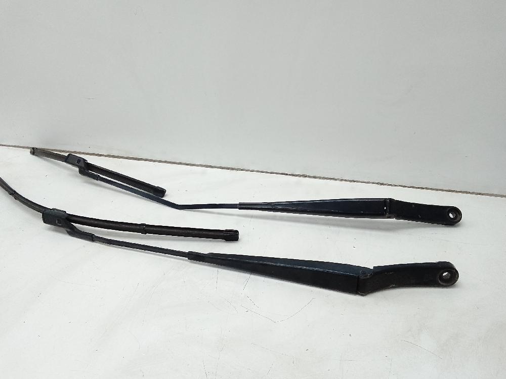 VOLKSWAGEN Touran 1 generation (2003-2015) Front wiper blade arm SINREFERENCIA 25317645