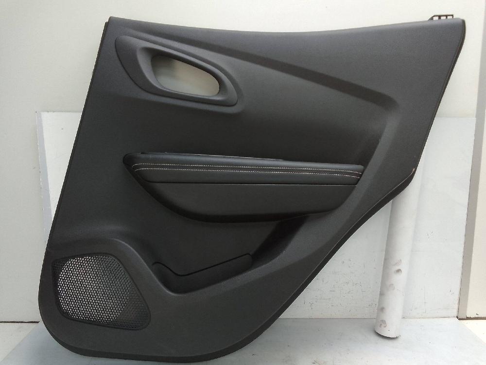 Rear door trim rh 156088701 de Renault Kadjar (ha_, hl_) 2015-0 con 116500 km - pieza usada