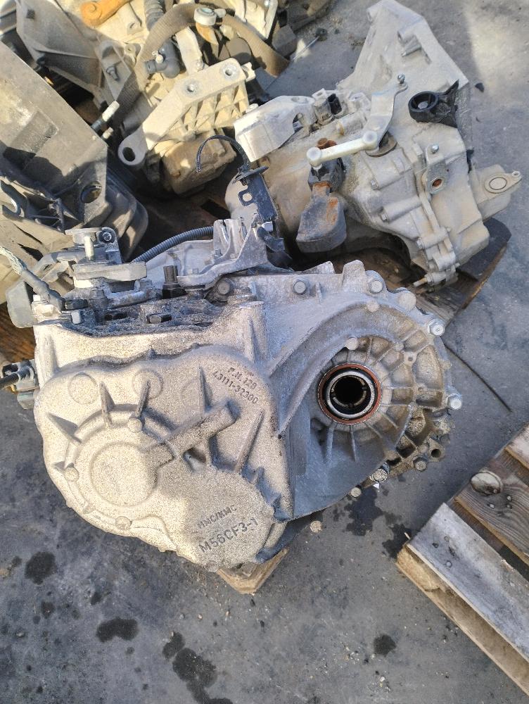 KIA Sportage 3 generation (2010-2015) Gearbox 4311132300 24404282