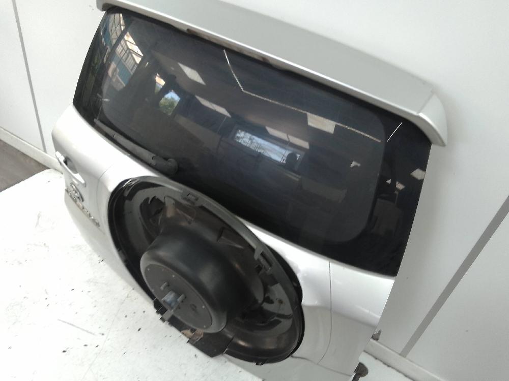 TOYOTA RAV4 2 generation (XA20) (2000-2006) Крышка багажника SINREFERENCIA 27383889