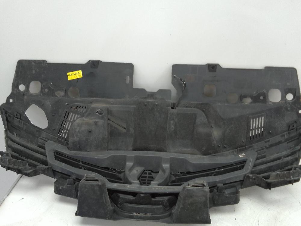RENAULT Clio 4 generation (2012-2020) Решетка радиатора Sinreferencia 27385592