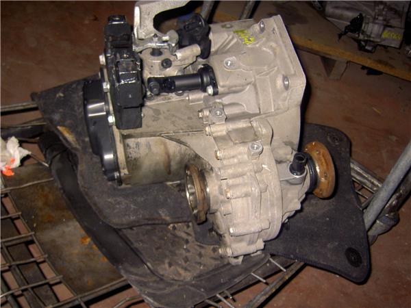 SKODA Roomster 5J  (2010-2015) Gearbox KFK,28021 23582310