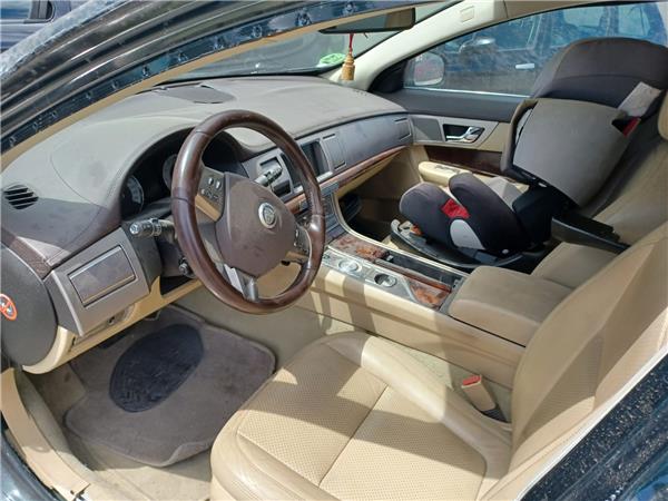 JAGUAR XF 1 generation  (2011-2016) Steering Wheel 24914536