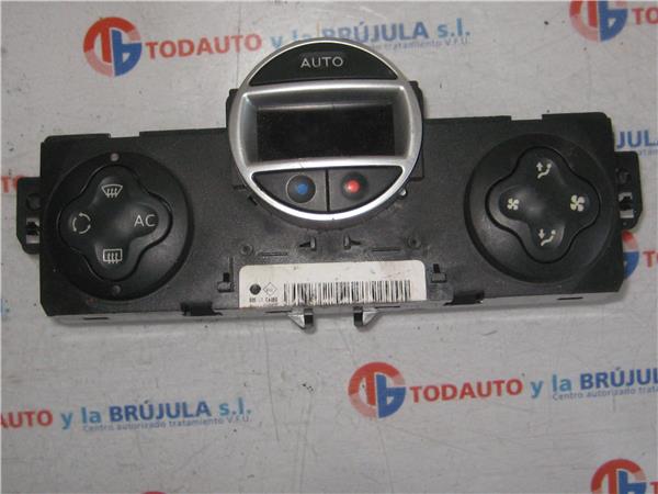 RENAULT Clio 3 generation (2005-2012) Klimato kontrolės (klimos) valdymas 8200296683 26841404