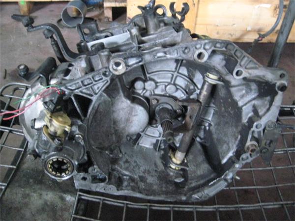 Caja de cambios D8B (XUD9TE) 20CH43 de Peugeot 406 (8b) 2000-2004 - pieza usada
