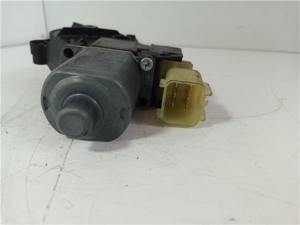 FORD Fiesta 5 generation (2001-2010) Vänster framdörr Fönsterregulatormotor 8A6114A389B 25449281