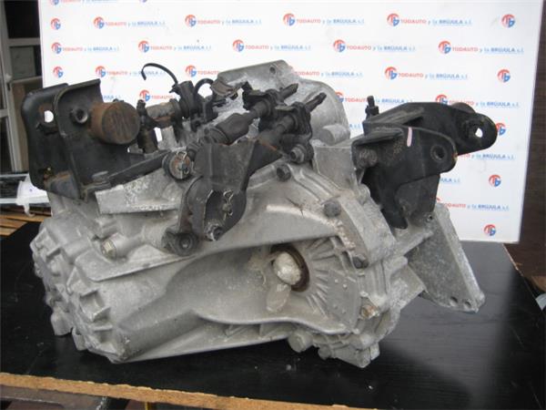 HYUNDAI Tucson 1 generation (2004-2010) Коробка передач L4J153497 21803948