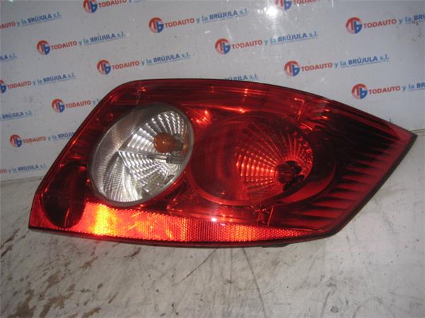 RENAULT Megane 2 generation (2002-2012) Фонарь задний правый 8200142687 26840014