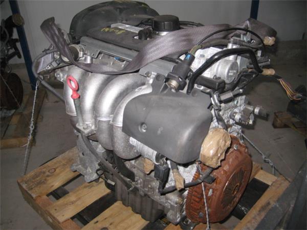 VOLVO S40 1 generation (1996-2004) Motor (Slovak) b4184s 24858480