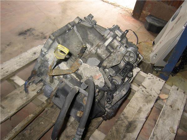 VOLVO V70 2 generation (2000-2008) Gearbox 5042LE 21804501