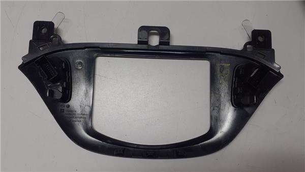 Moldura interior A14XER OPT LDD 13352019 de Opel Adam 0-0
