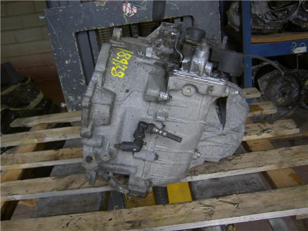 VOLVO S60 1 generation (2000-2009) Gearbox T1GH4 21911759