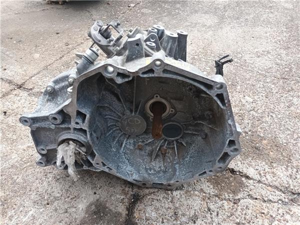 Caja de cambios Z 17 DTH 5495775 de Opel Astra h berlina 2004-0 - pieza usada