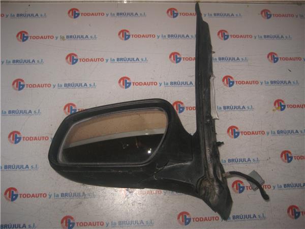 FORD C-Max 1 generation (2003-2010) Vasemman puolen siipipeili e11015847 26839718