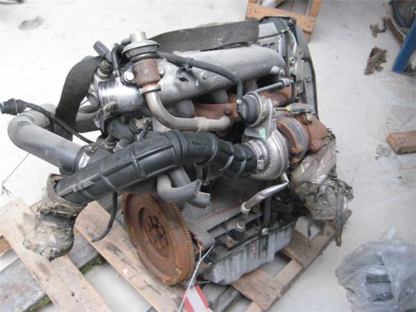 VOLVO S40 1 generation (1996-2004) Engine D4192T2 24858565