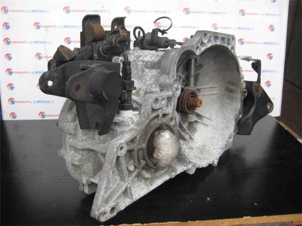 HYUNDAI Tucson 1 generation (2004-2010) Gearbox L4J153497 21803948