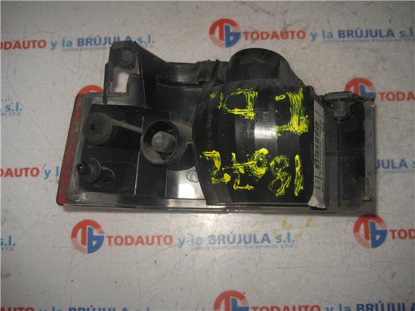 OPEL Meriva 1 generation (2002-2010) Jobb hátsó ködlámpa 93295363 26839748