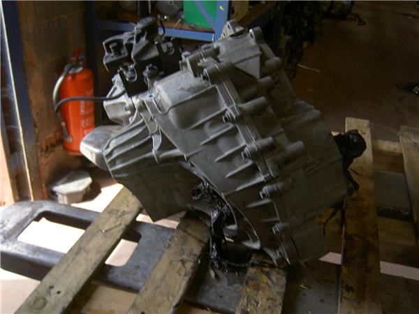 VOLVO S60 1 generation (2000-2009) Gearbox T1GH4 21911759