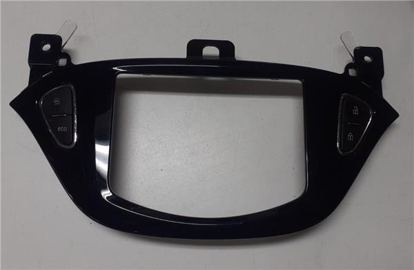 Moldura interior A14XER OPT LDD 13352019 de Opel Adam 0-0 - pieza usada