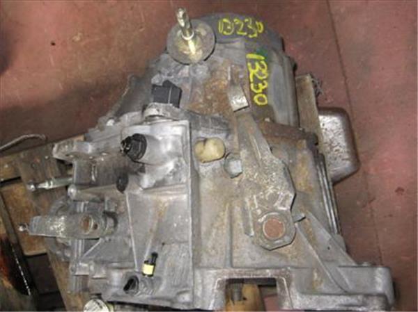 Caja de cambios DJY (XUD9A) 20TD93 de Peugeot 306 hatchback (7a, 7c, n3, n5) 0-0 - pieza usada