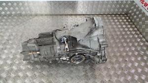 Caja de cambios AVV DWH 02049 de Audi A4 berlina (b5) 1996-0 - pieza usada