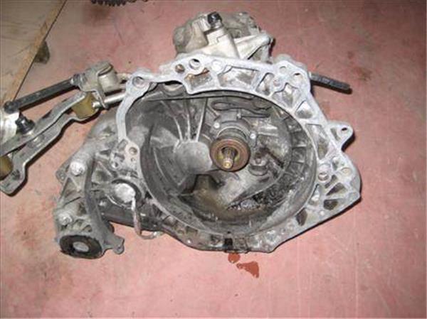 Caja de cambios A10253W355 de Opel Astra f van (55_) 0-0 - pieza usada